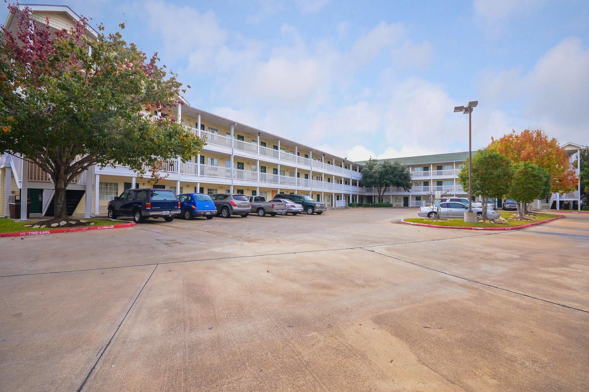 Intown Suites Extended Stay Select Houston Tx - Stafford Exterior foto